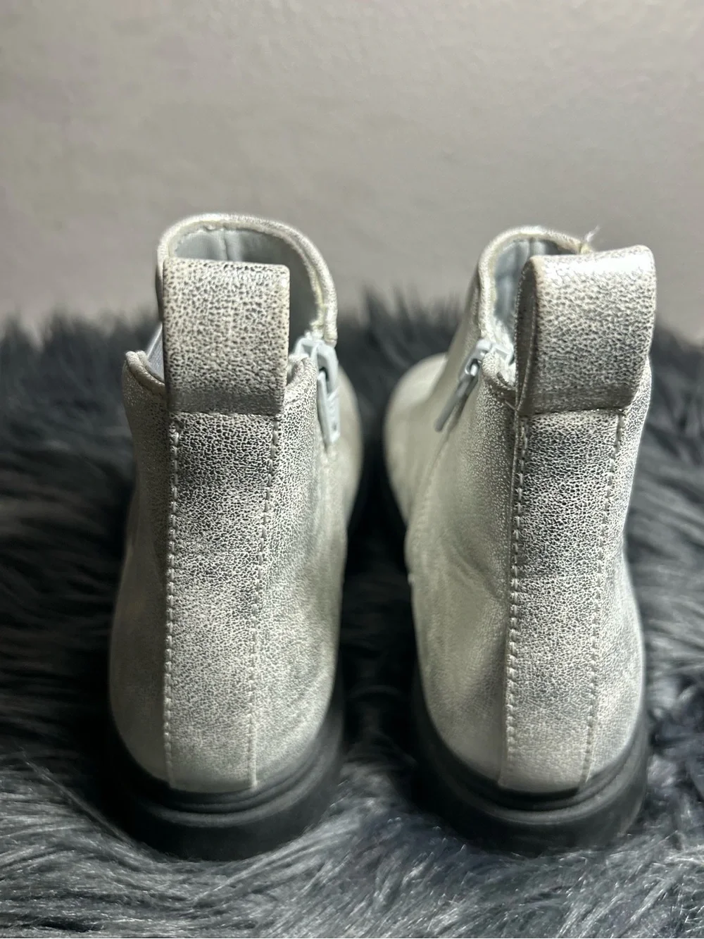 Sonoma Goods For Life Rovie Kids Chelsea Boots Kids Metallic Silver Size 13